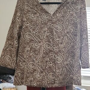 Lands' End Brown Paisley V-Neck 3/4 Sleeve Tshirt